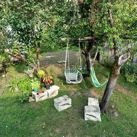 La-Marti, Idyllische Unterkunft Mit Kamin Bagdati 外观 照片