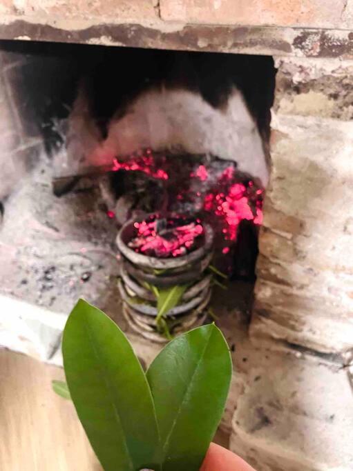 La-Marti, Idyllische Unterkunft Mit Kamin Bagdati 外观 照片